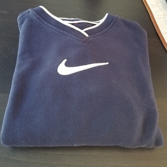 Nike Tops - 🎾Nike Navy Sweatshirt